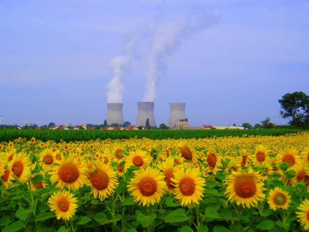 Nucléaire en France : des refontes stratégiques pour des emplois à la clé ! nucleaire-emplois-france