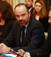 Edouard Philippe, Macro, pouvoir d'achat