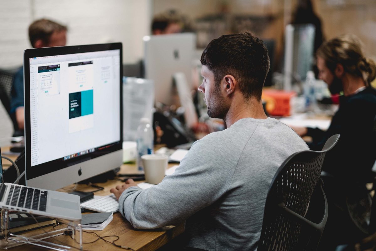 RS Components : pourquoi les casiers individuels sont essentiels au bureau ? entreprises tricolore 2020