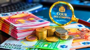Illustration de la mise au point de la Cour des comptes sur les rumeurs infondées liées au Livret A, générée par intelligence artificielle.
