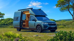 Illustration de l'expérience de vanlife abordable et autonome offerte par le Dacia Sandman.