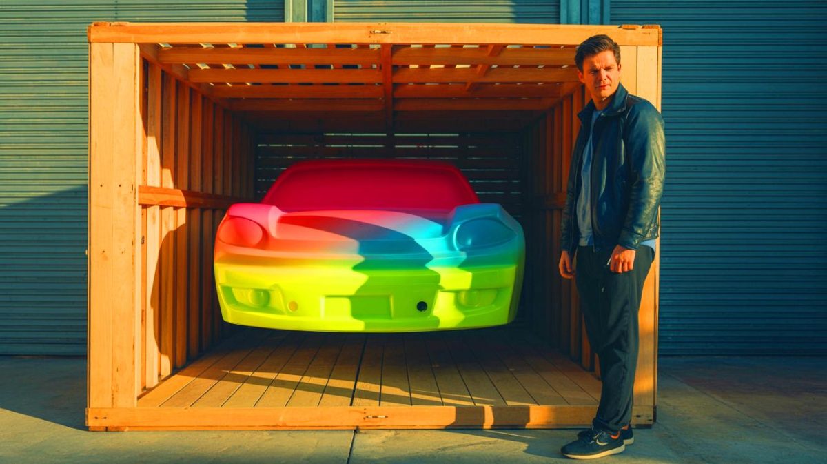 « J’ai payé 30 000 euros pour du vide » : ce YouTubeur achète une Bugatti sur Alibaba et reçoit une coque en mousse pathétique Illustration de l'achat d'une Bugatti à bas prix par un youtubeur sur une plateforme en ligne chinoise.