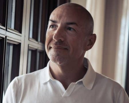 Saro Spadaro et l’avenir de l’hospitalité entre intelligence artificielle et relation humaine